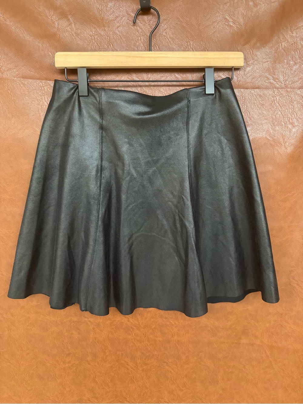 SPANX Faux Leather Flared Skirt Womens Est M Black Pull On A Line Minimalist - Picture 3 of 5
